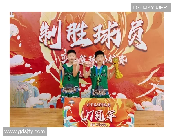 全国锦标赛分析：深圳篮球队球员个人能力的精彩展现与不足之处